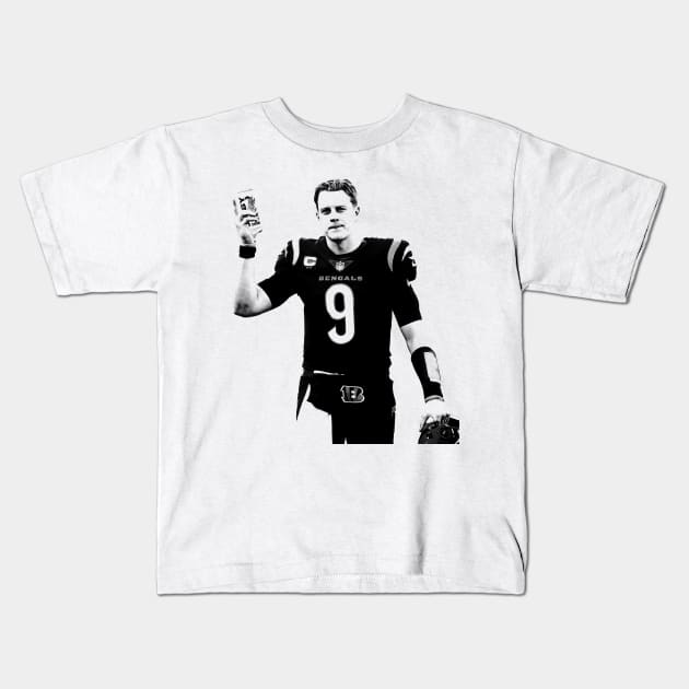 Joe Burrow || Pencil Drawing Kids T-Shirt by Zluenhurf